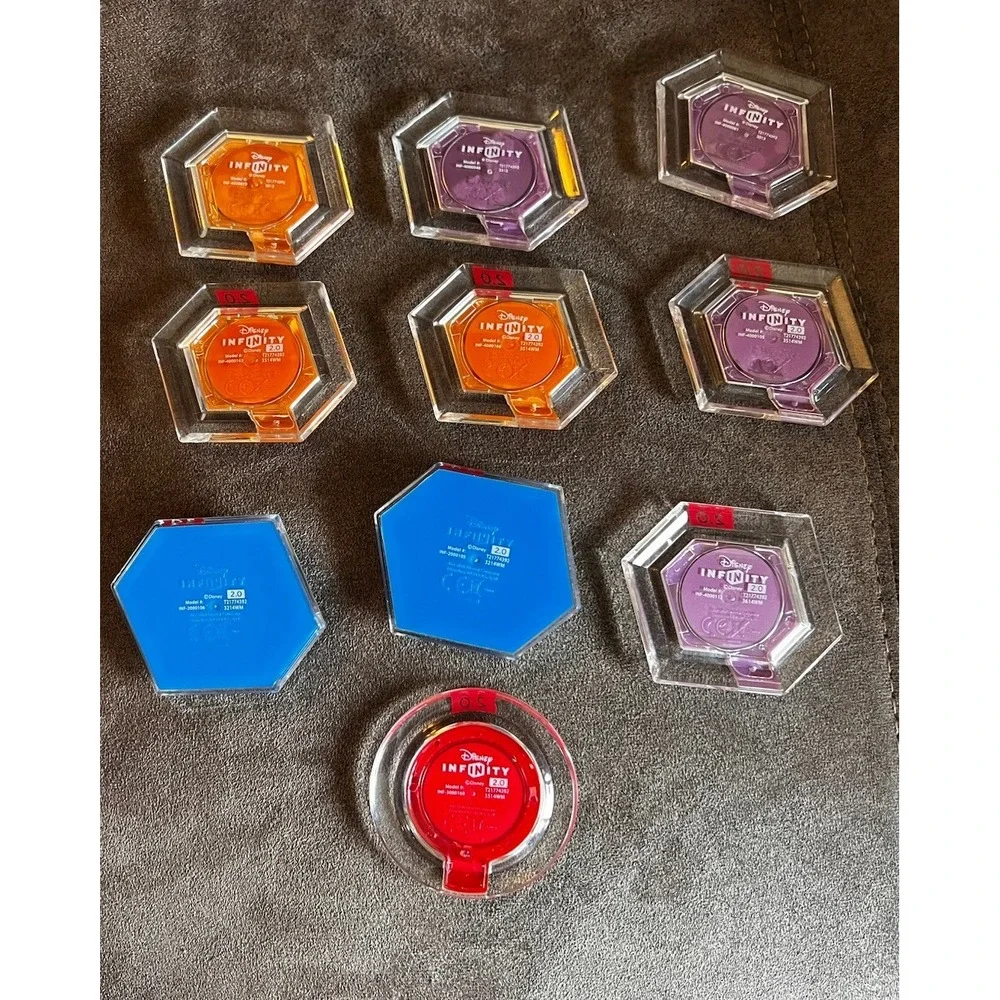 Disney Infinity lot (1.0 2.0 3.0) Portal, 4 Fugues, 10 Power Discs & Case